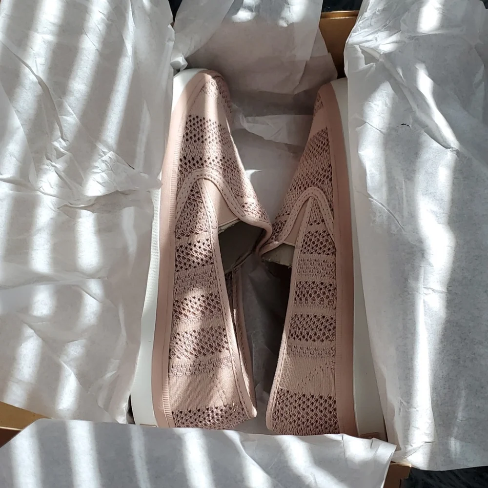 NIB Sperry Top-Sider Seaside Knit Sneaker